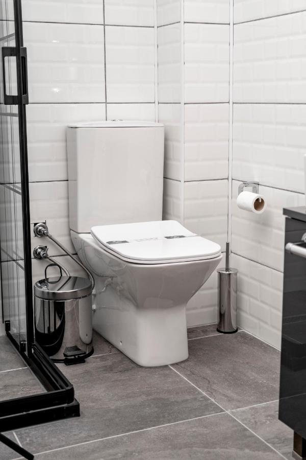 Comfort Center Suit Hotel أديرني المظهر الخارجي الصورة