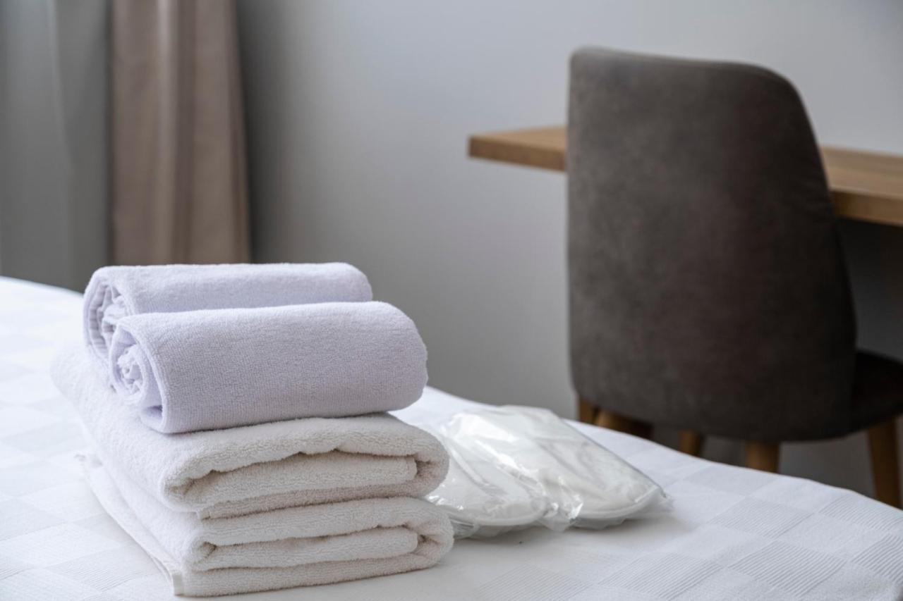 Comfort Center Suit Hotel أديرني المظهر الخارجي الصورة