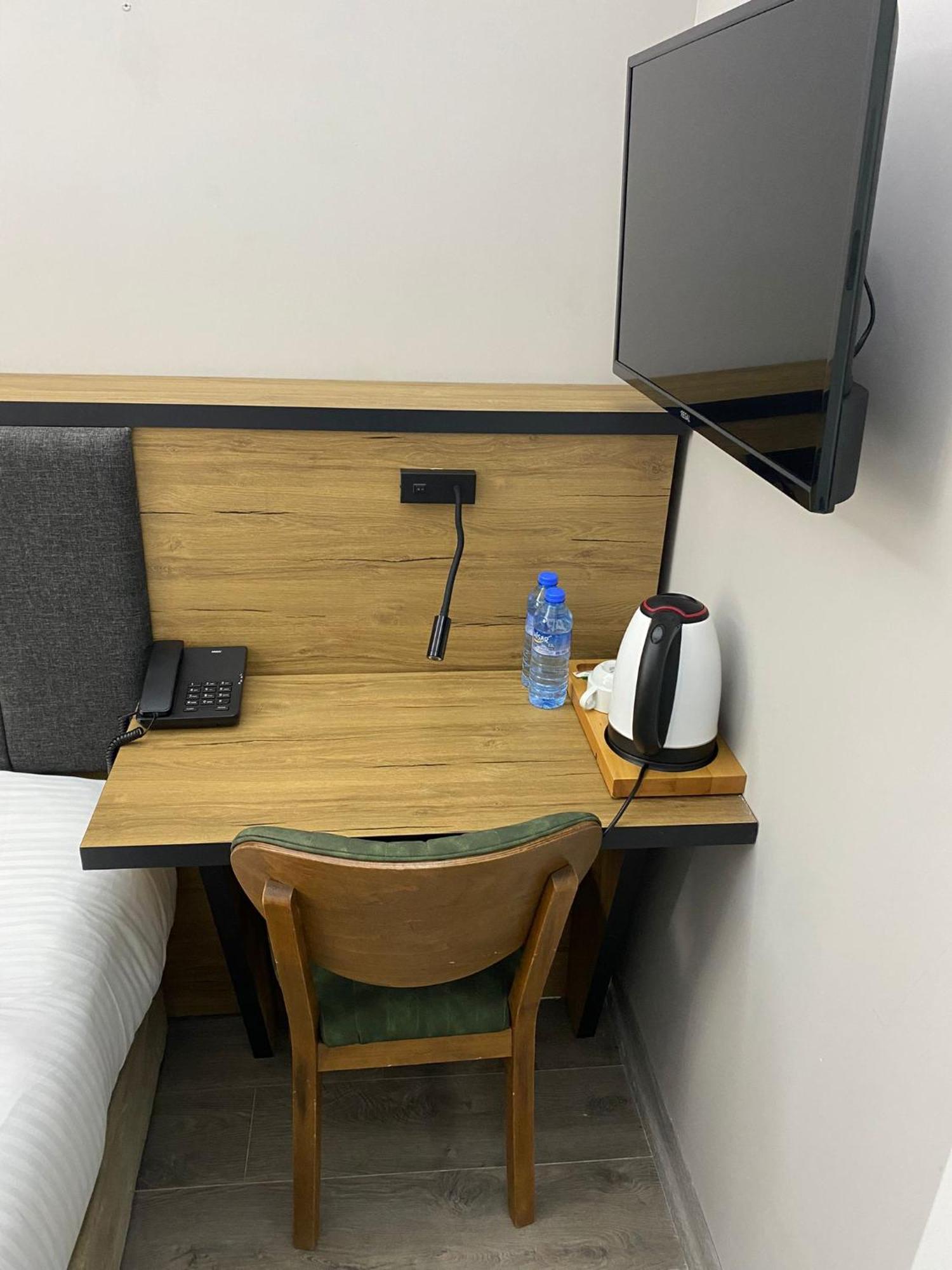 Comfort Center Suit Hotel أديرني المظهر الخارجي الصورة